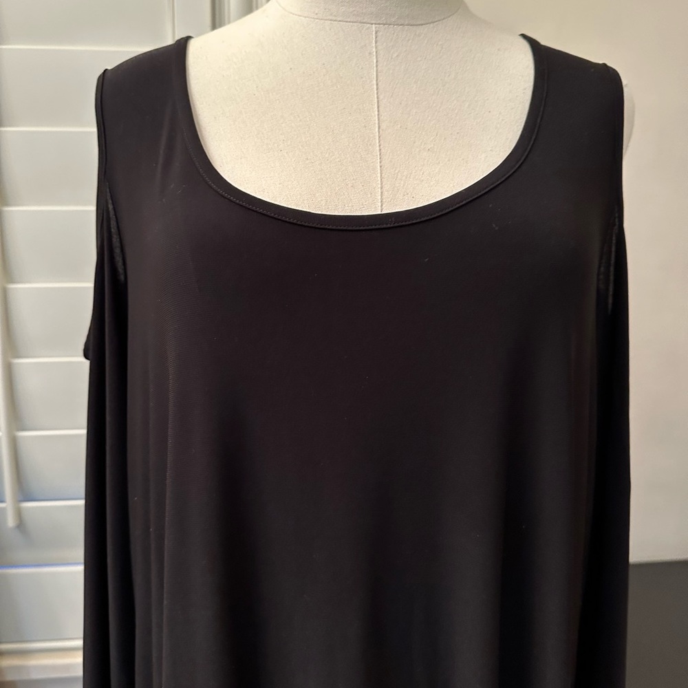 Slinky Brand  2 tops, 1 pant